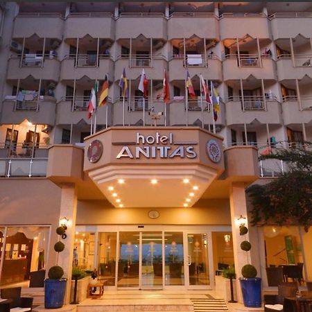 Anitas Hotel Konaklı Exteriér fotografie