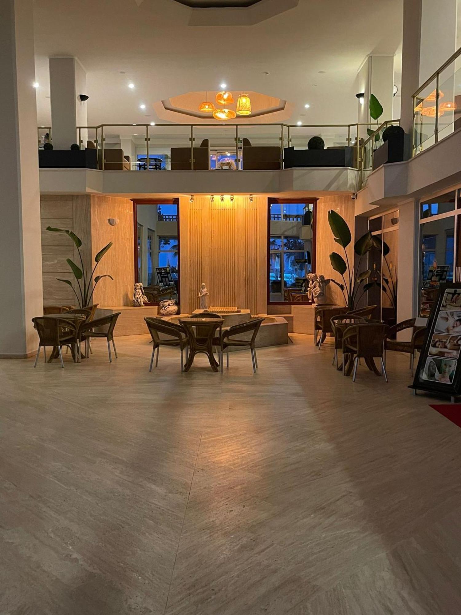 Anitas Hotel Konaklı Exteriér fotografie